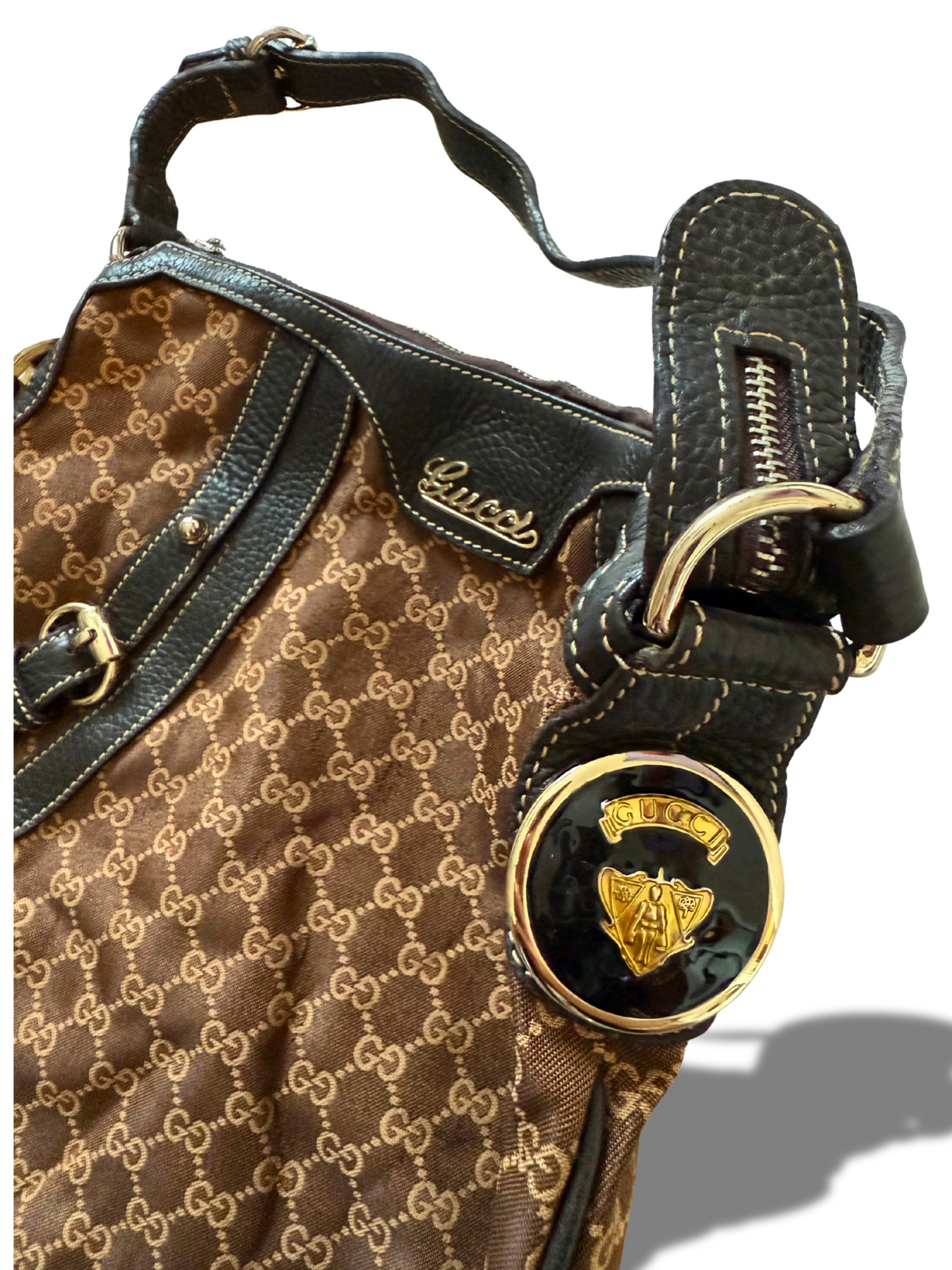 Rare 90’s Gucci Monogram coated Canvas shoulder bag